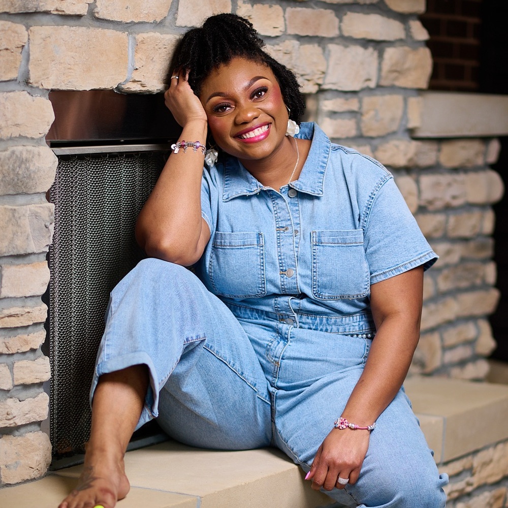 Meet your Posher, Kyana